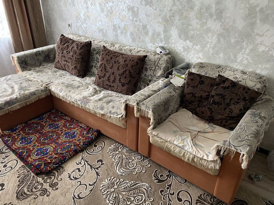 Продам Диван БУ Рудный