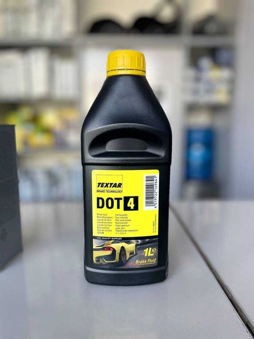 Высококачественная тормозная жидкость DOT 4