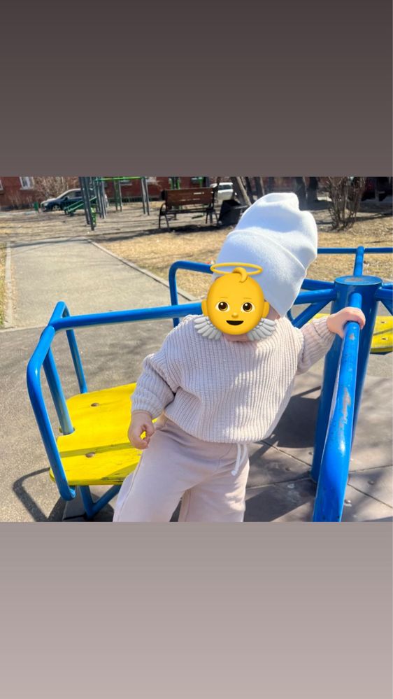 Продам детскую шапку