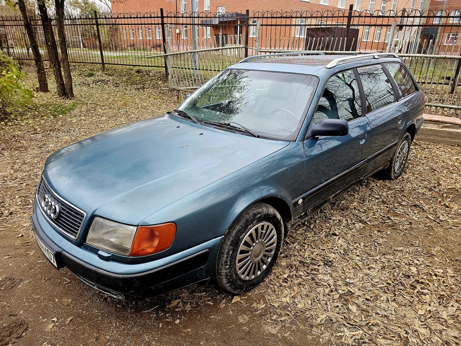 Продается ! Ауди 100 обьем 2.6 quattro , в хорошем состояние !!!