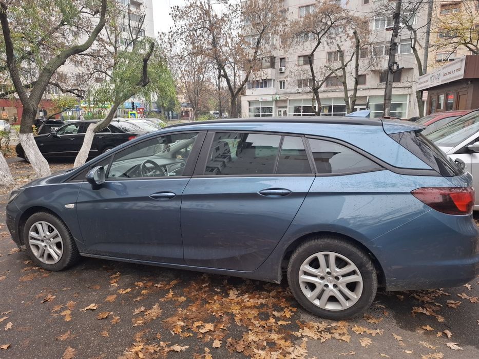 Opel astra k 2017