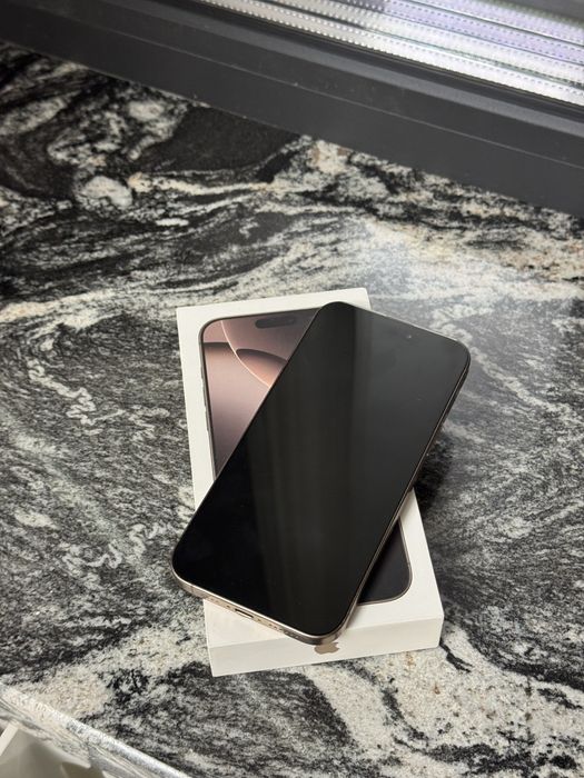 Iphone 16 pro max Desert Titanium 1 tb