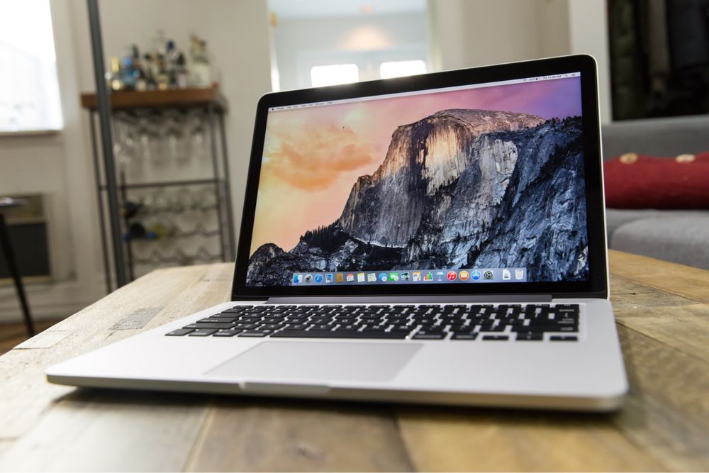 MacBook Pro 13’ mid 2015