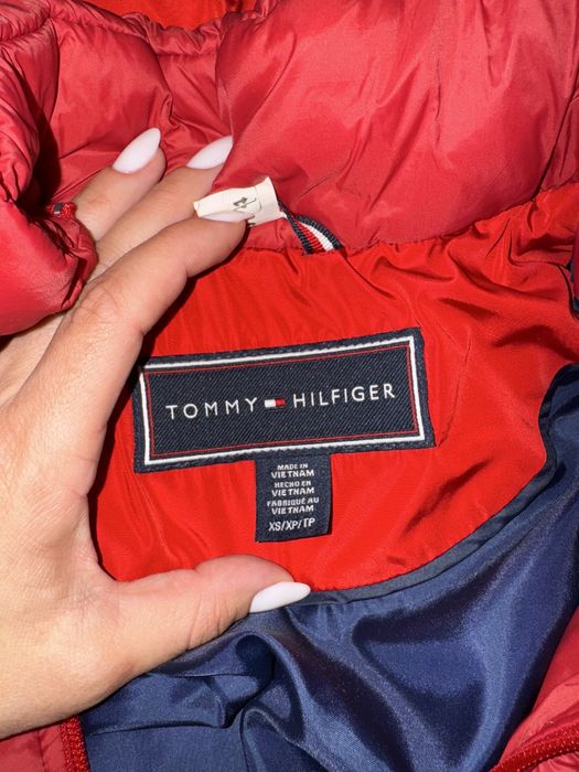 Geaca tommy hilfiger xs