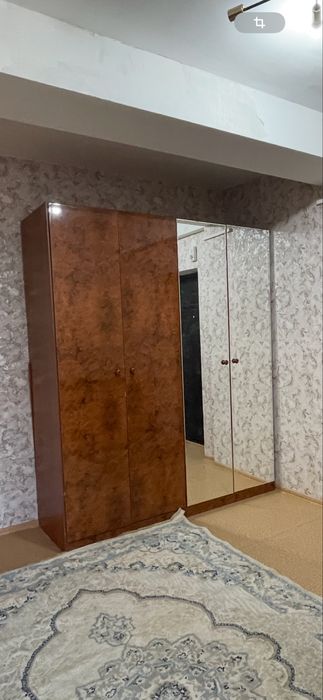 Продам спальный гарнитур