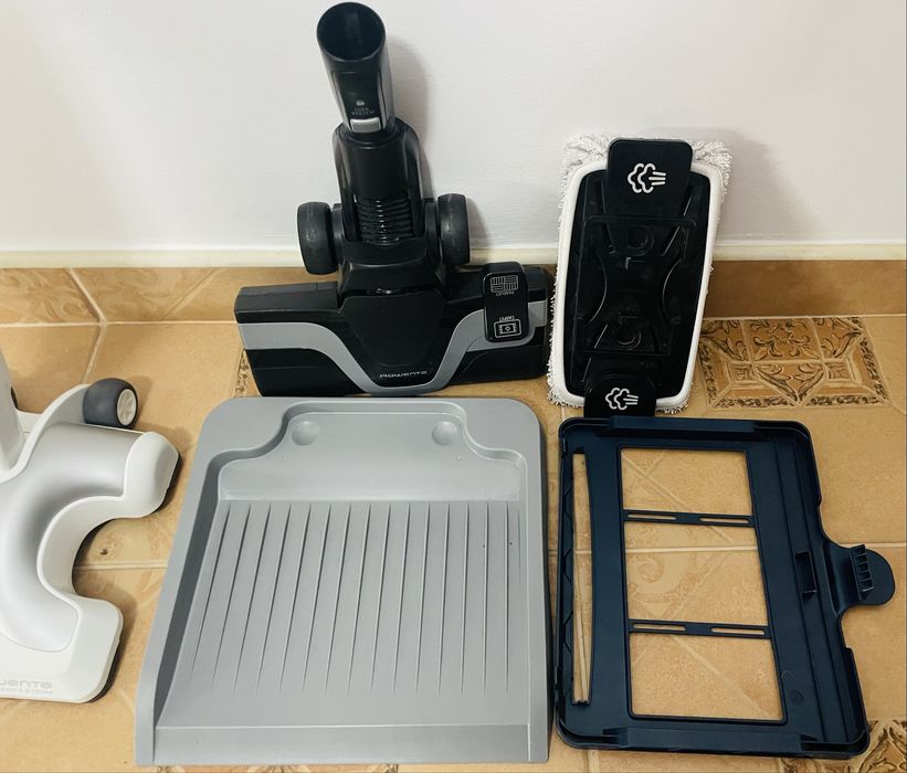 Aspirator vertical cu abur Rowenta Clean&Steam Multi RY8561WH