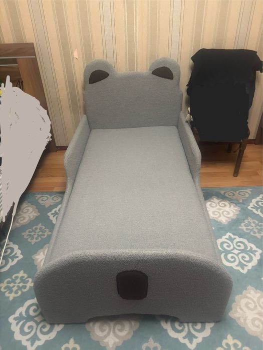 Детская кровать.