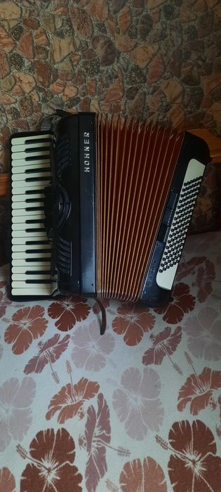 Акордеон хонер Верди 2 96 баса
