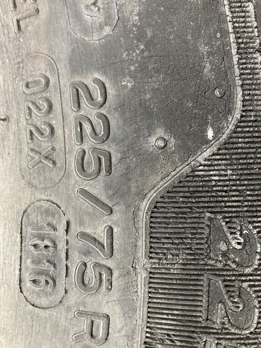 Гума за бус 225-75-17.5