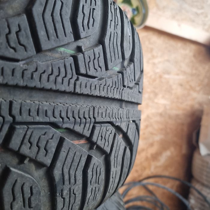Vând jante aliaj Duster 215/65/16 echipate de iarna