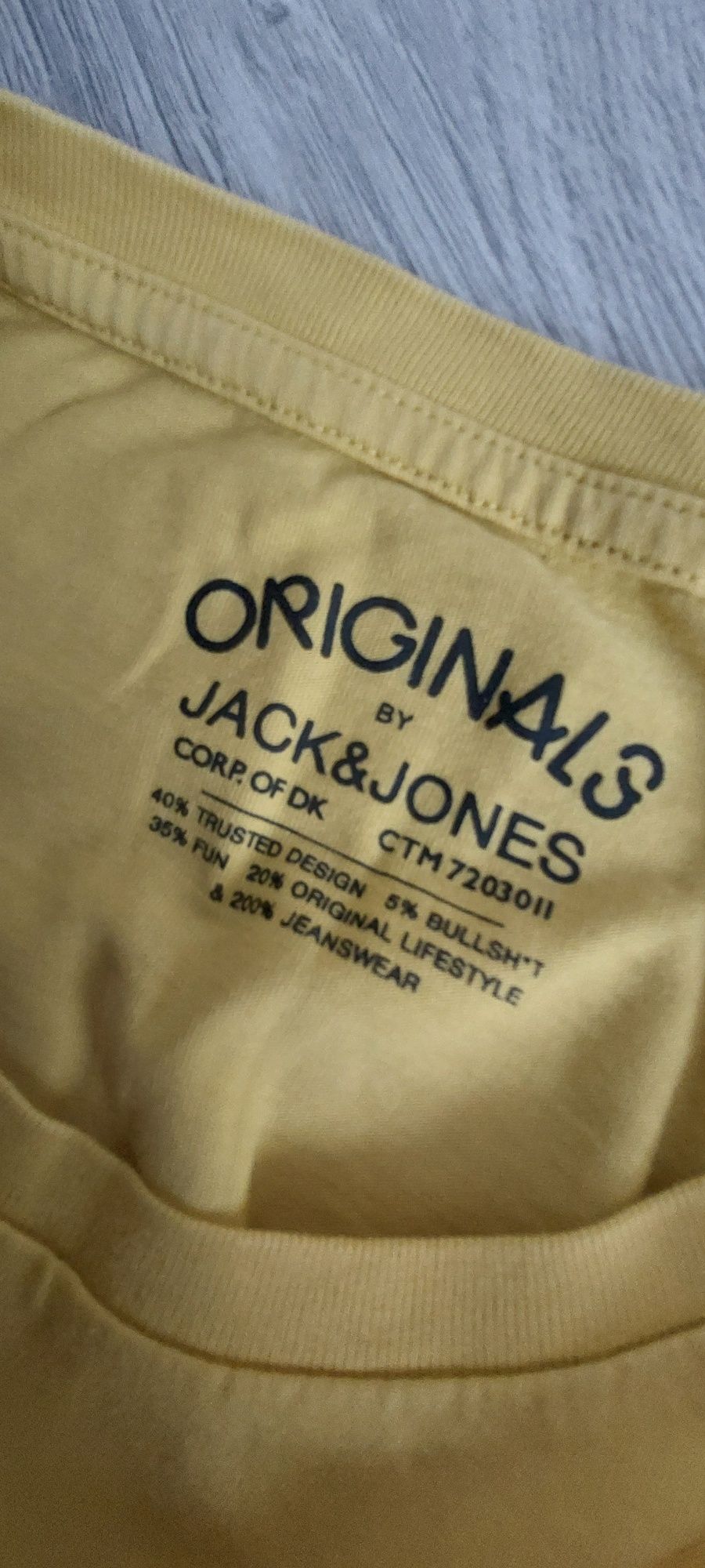 Vând tricou Jack&Jones mărimea L