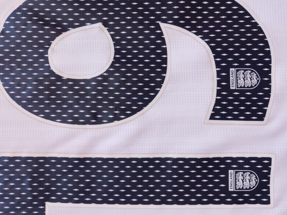 Tricou Fotbal Feminin Vintage Anglia #19 Crouch 2007-09