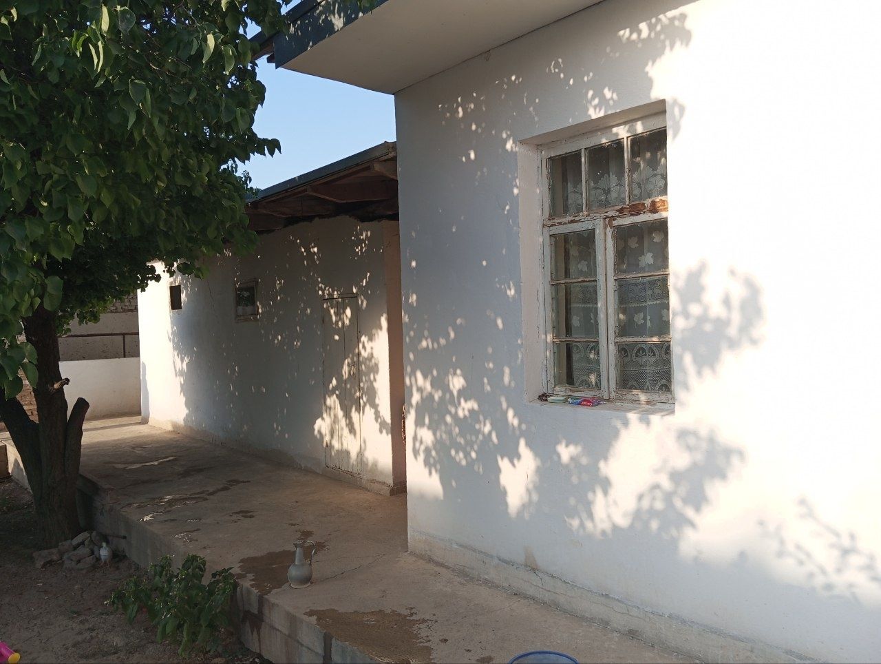 Uy sotiladi yaxshi