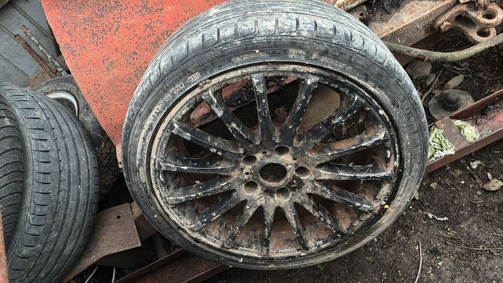 Vând jante BMW r18 5x120