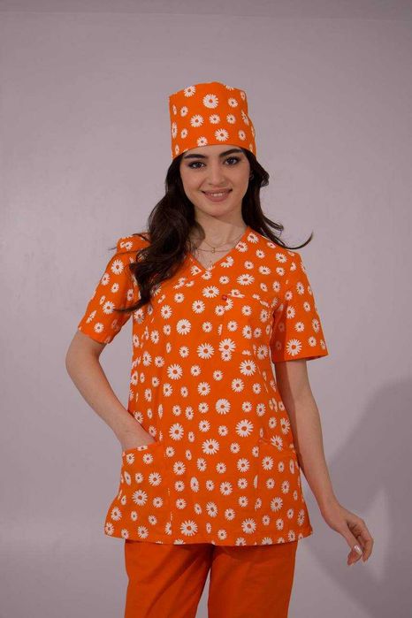 Униформа, халатлар сотилади