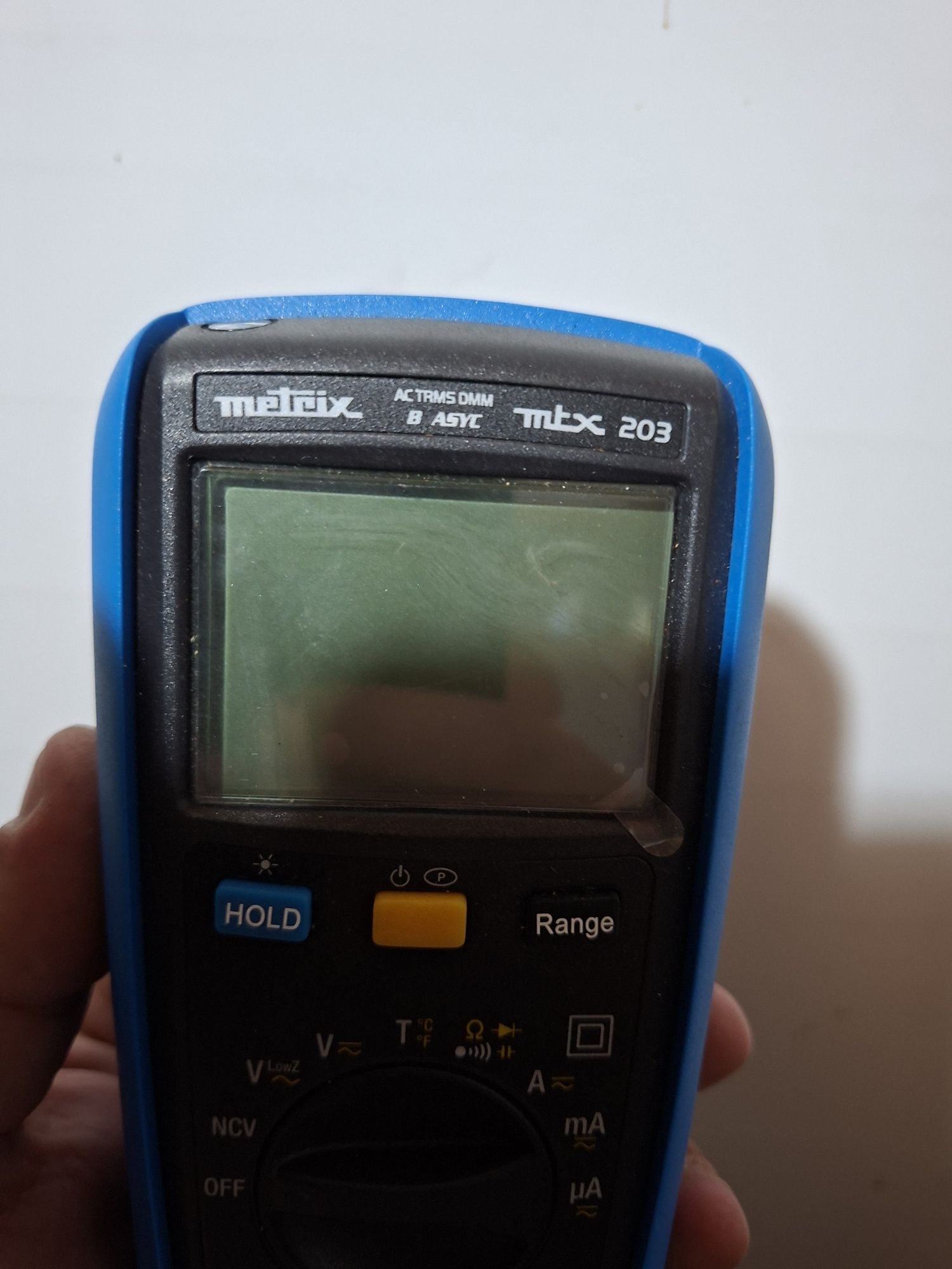 Multimetru digital metrix mtx 203