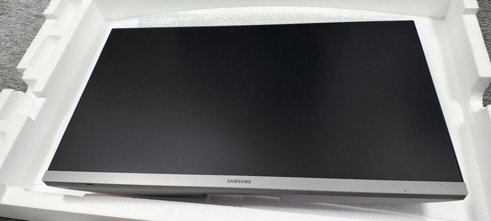 Monitor Gaming Samsung 23,8, 75Hz, IPS 1920x1080 FHD, Gri
