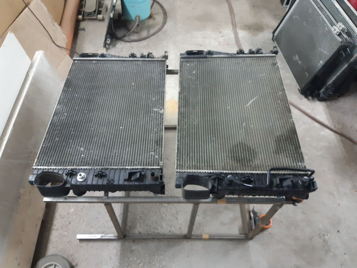 Radiator răcire/apa mercedes E w211 2.7cdi automat