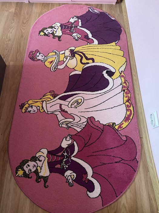 Covor cu prințese