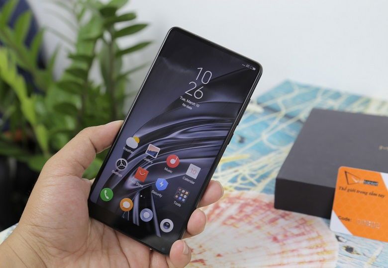 Продам Mi Mix 2s в отличном состояние 6/64 gb
