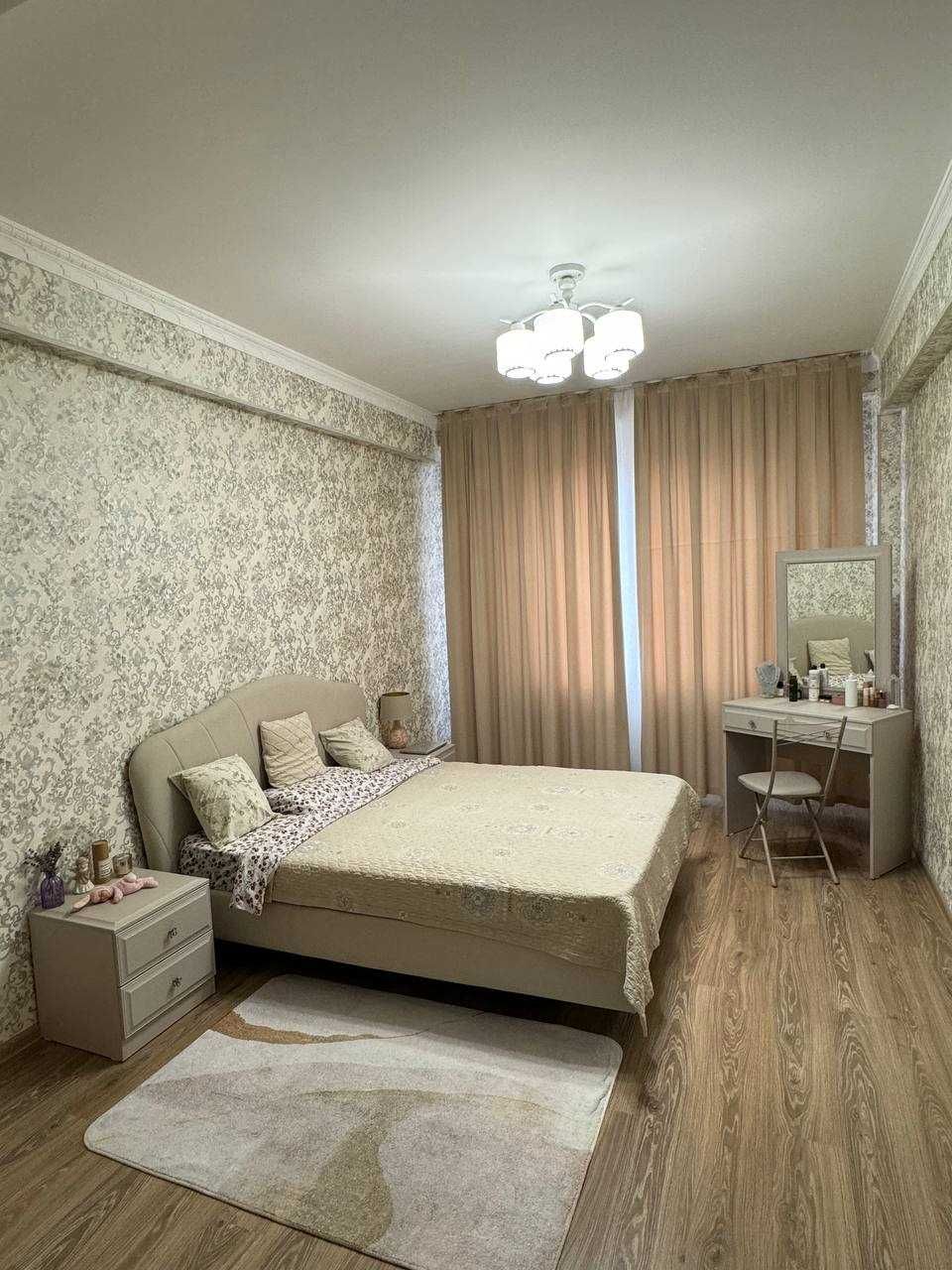 Паркентский кафе Уммон 3-комн 5/9 131 м² 3 с/у кирпич ремонт меб/тех