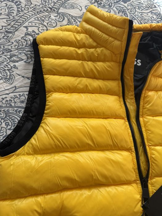 Елек Hugo Boss универсален