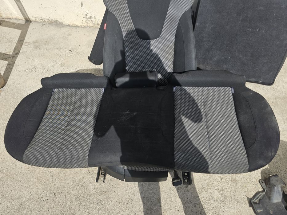 Interior seat Leon 1p