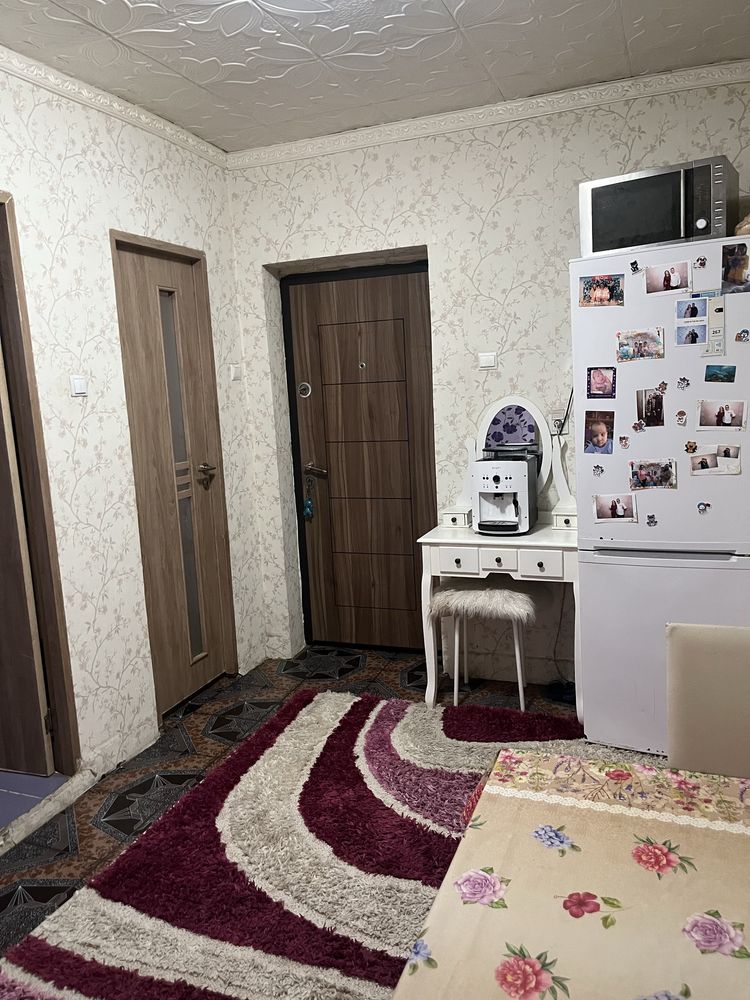 Vand apartament sau schimb cu o casa