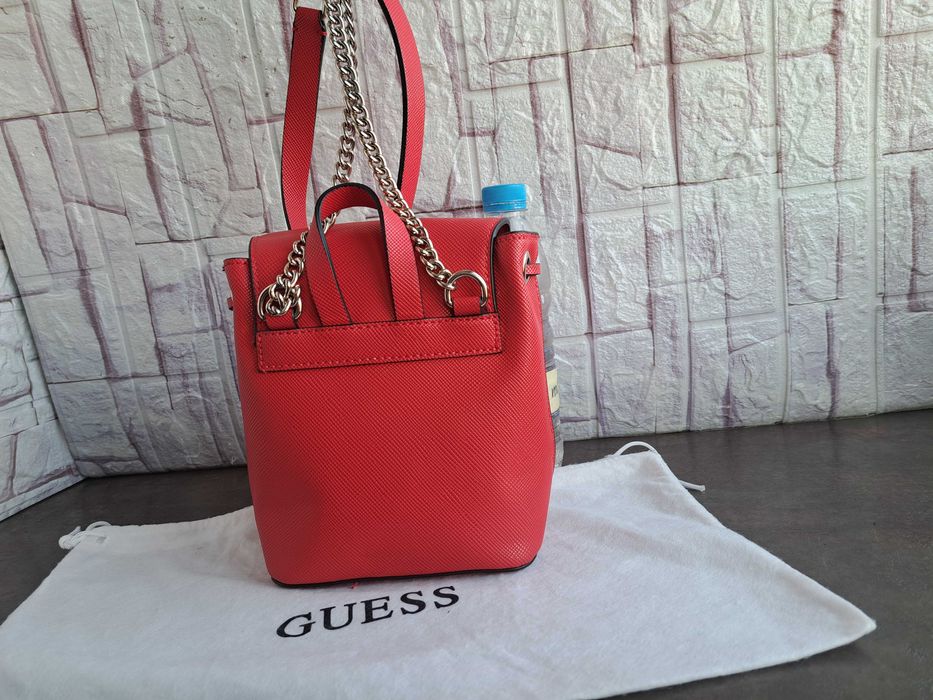 дамска чанта,GUESS-малка червена чантичка,гес,нова