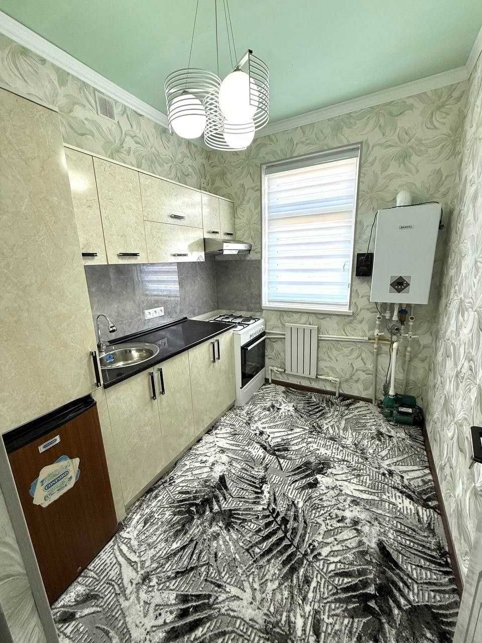 3 қаватли Кирпичный дом
