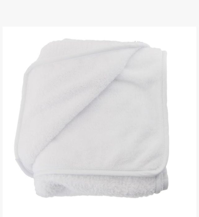 Продавам бебешко одеяло!
Невероятно меко и пухкаво – истински облак за