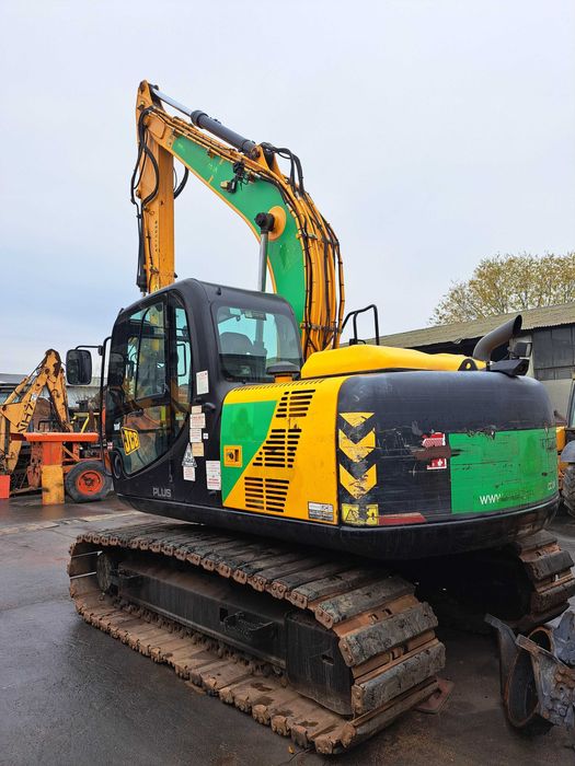 Excavator JCB 14T
