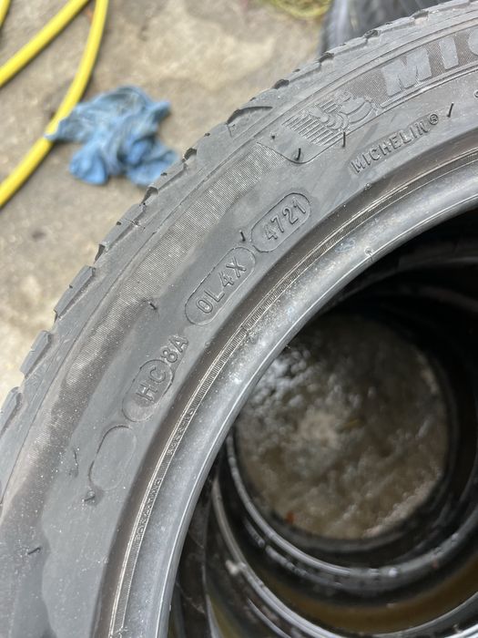 Зимни гуми 225/45/17 Michelin DOT21 с борд .