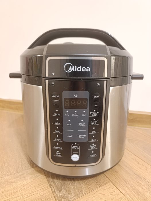 Мултикукър Midea