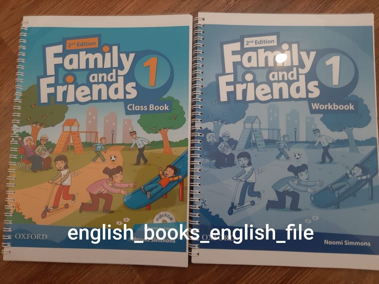 Family and friends. English file. Solutions. Round up. Английский книг