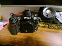 Nikon D700 Full Frame + 2 x baterii grip