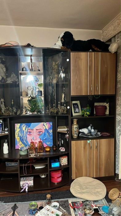 Vand mobila de sufeagerie