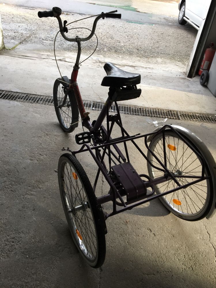 Bicicleta cu trei roti