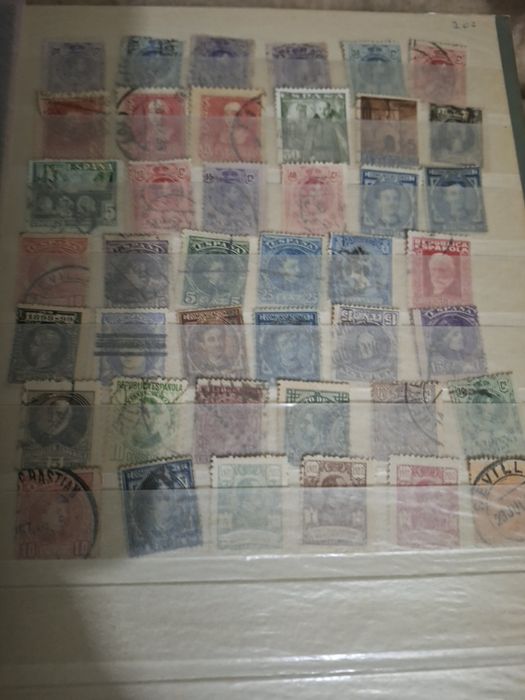 Spania timbre vechi 97 buc.