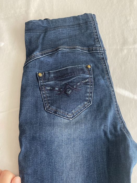 Джинсы для беременных прямые теплые