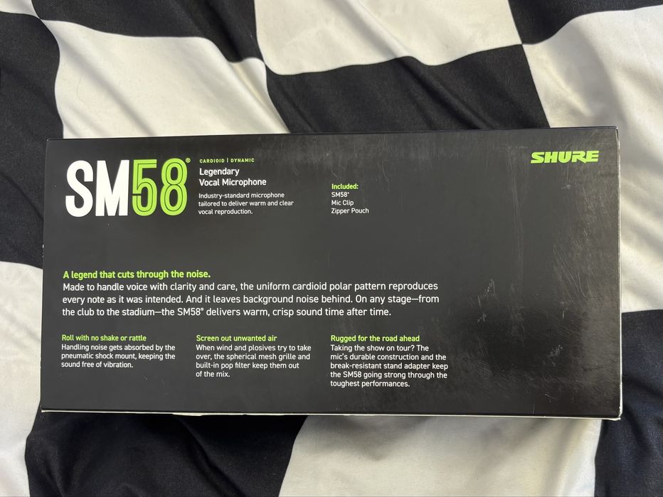 Microfon Shure SM58 cu fir