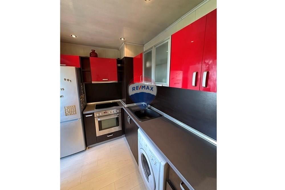 Продава се Двустаен апартамент в Варна, Цветен квартал - 61 кв.м за 2378 €/кв.м - Снимка #5