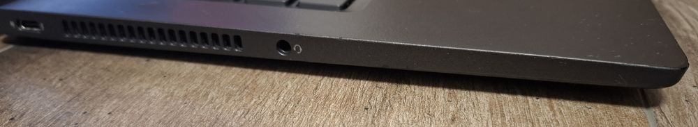 Dell Latitude 7420 | I7 1165G7 | 16GB | 512 SSD |