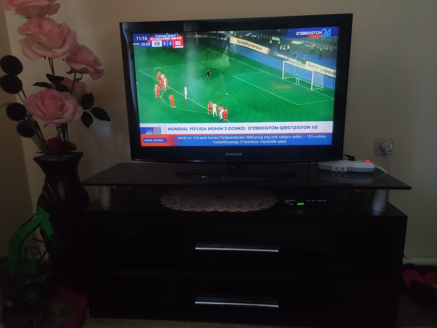 Телевизор Самсунг televizor Samsung 32