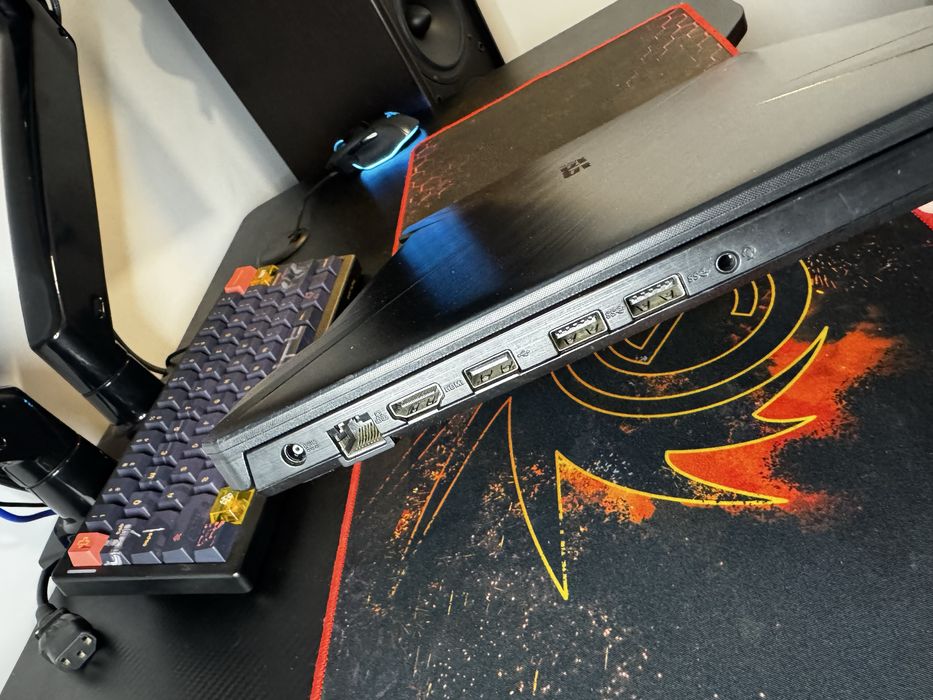 Laptop gaming Asus TUF 505DV - Ryzen 7 3750H - RTX2060 - 16gb Ram