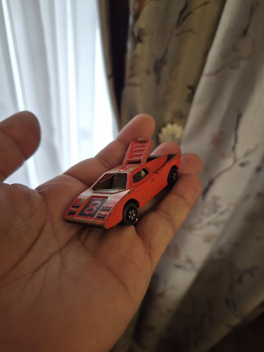 Matchbox Lamborghini countach