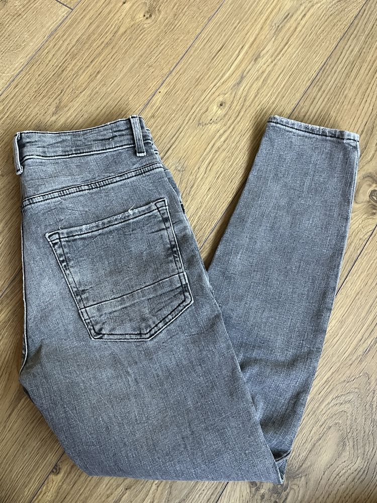 ZARA Jeans - Нови - 31 - размер Slim / Оригинал