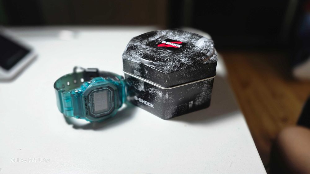 Ръчен часовник Casio DW5600