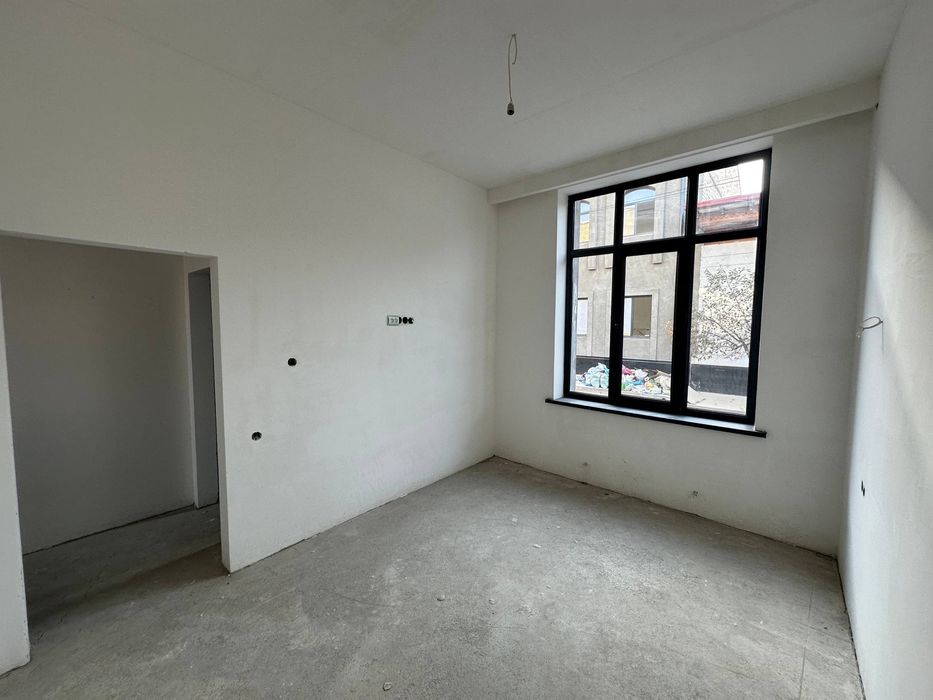 Срочно продам  участок в Назарбеке Харакат ахоли пункти