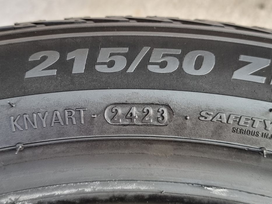 "Dot 23" 215/50/18 Kumho 4Броя: 650лв 7мм на 500км!